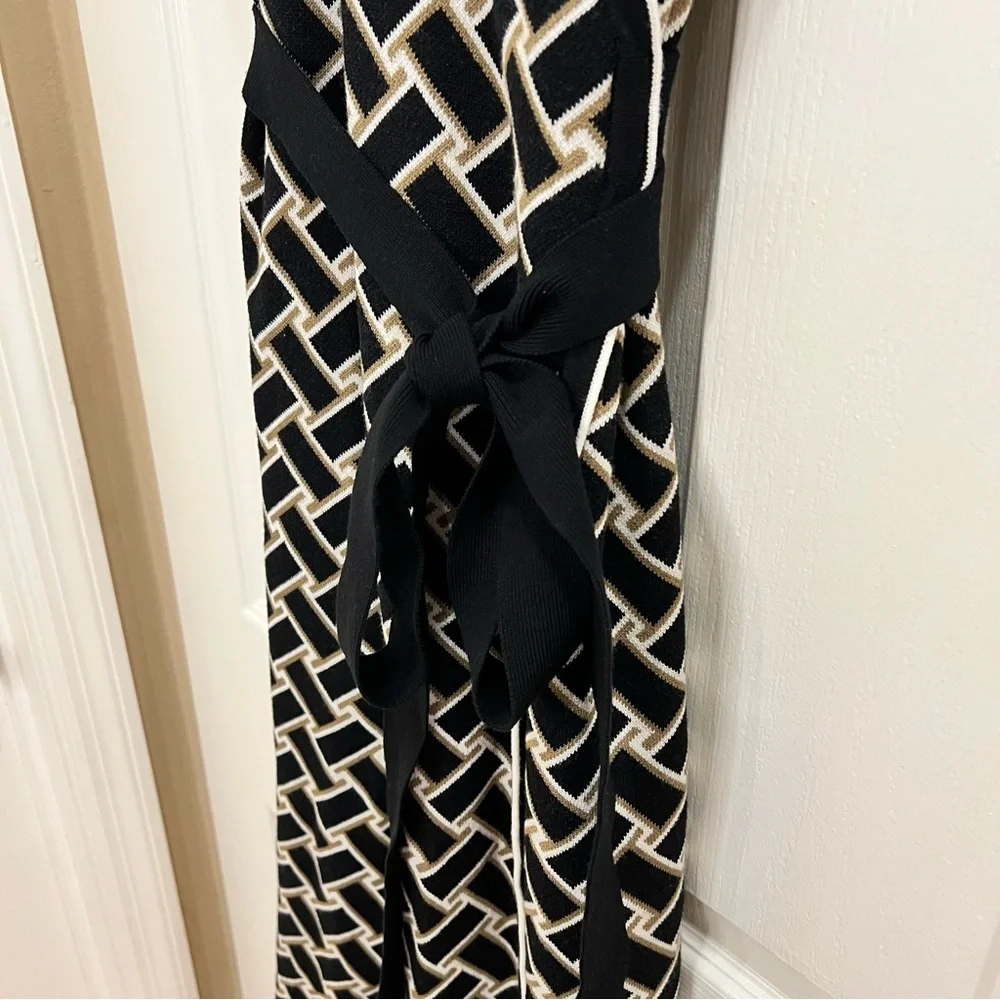 DVF for Target Black Tan White Wrap Dress L NWT - Picture 3 of 6